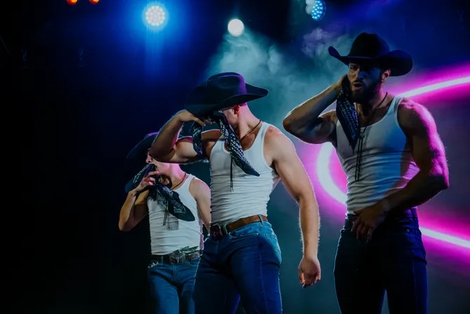 Cowboys dancing